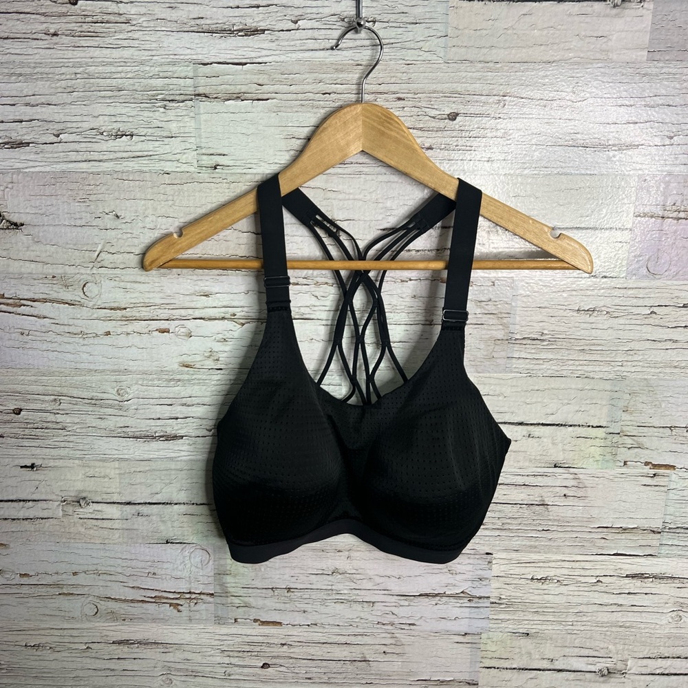 Victorias Secret Lightweight Sports Bra 36 DD black